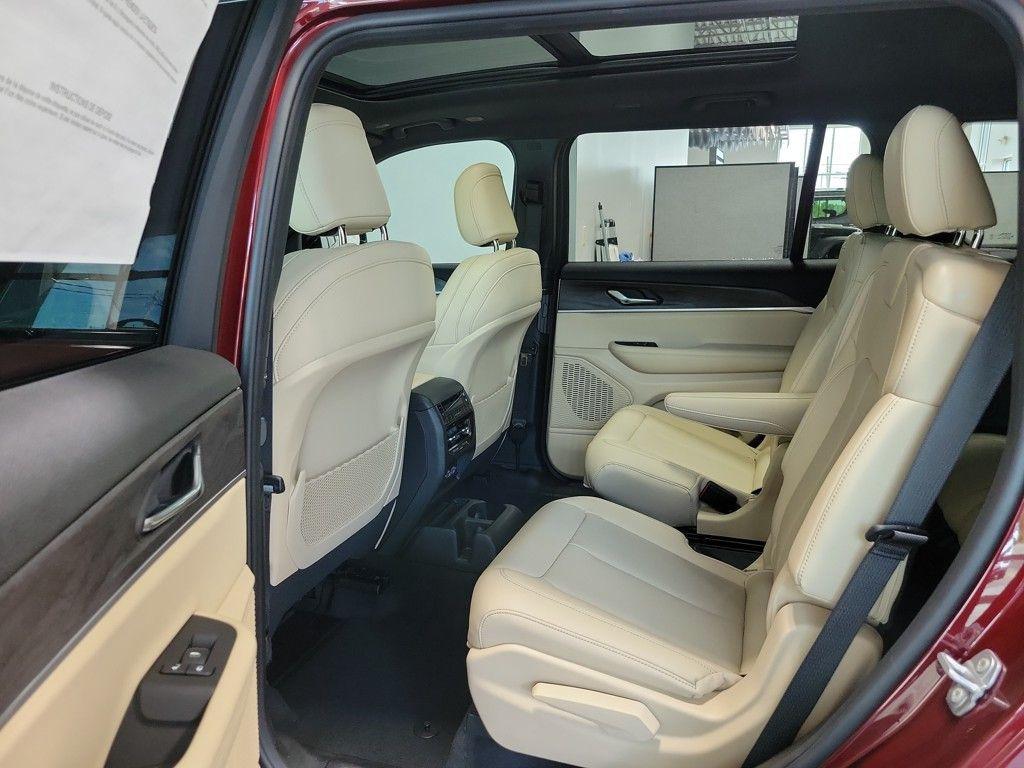 new 2025 Jeep Grand Cherokee L car, priced at $50,605