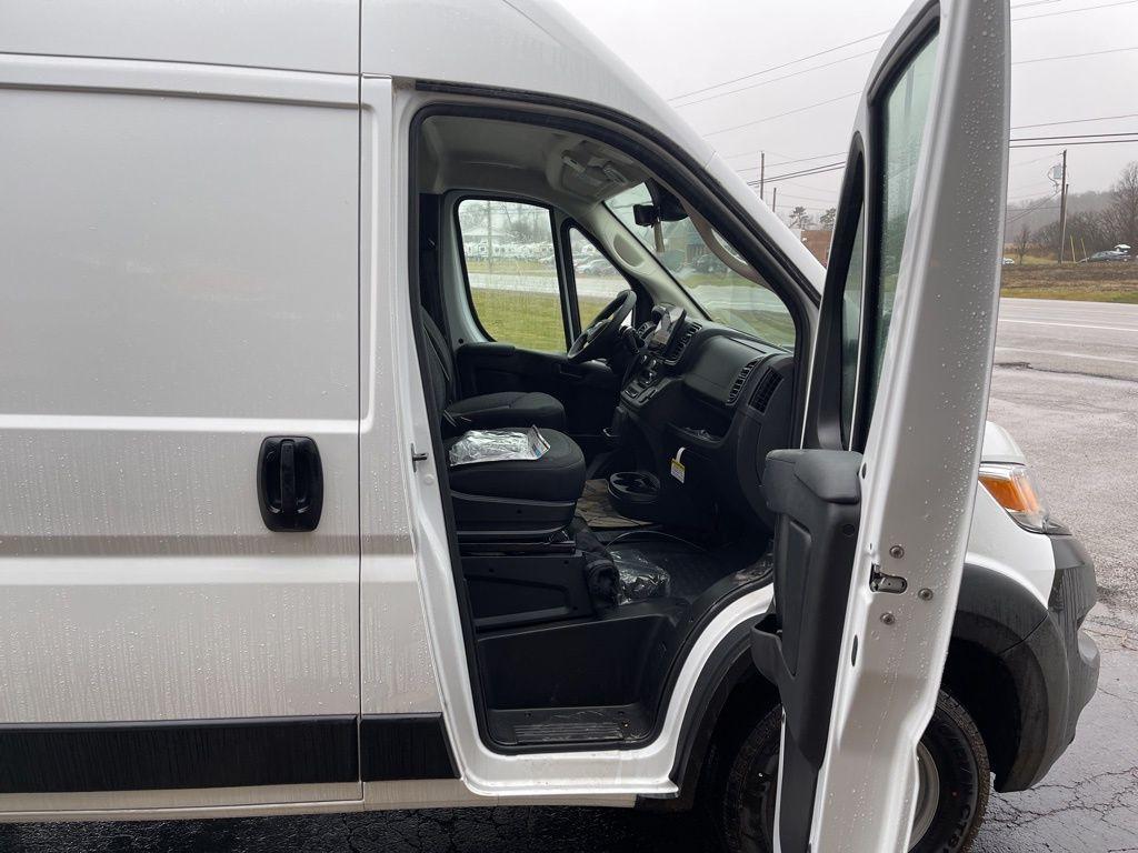 new 2025 Ram ProMaster 2500 car, priced at $54,408