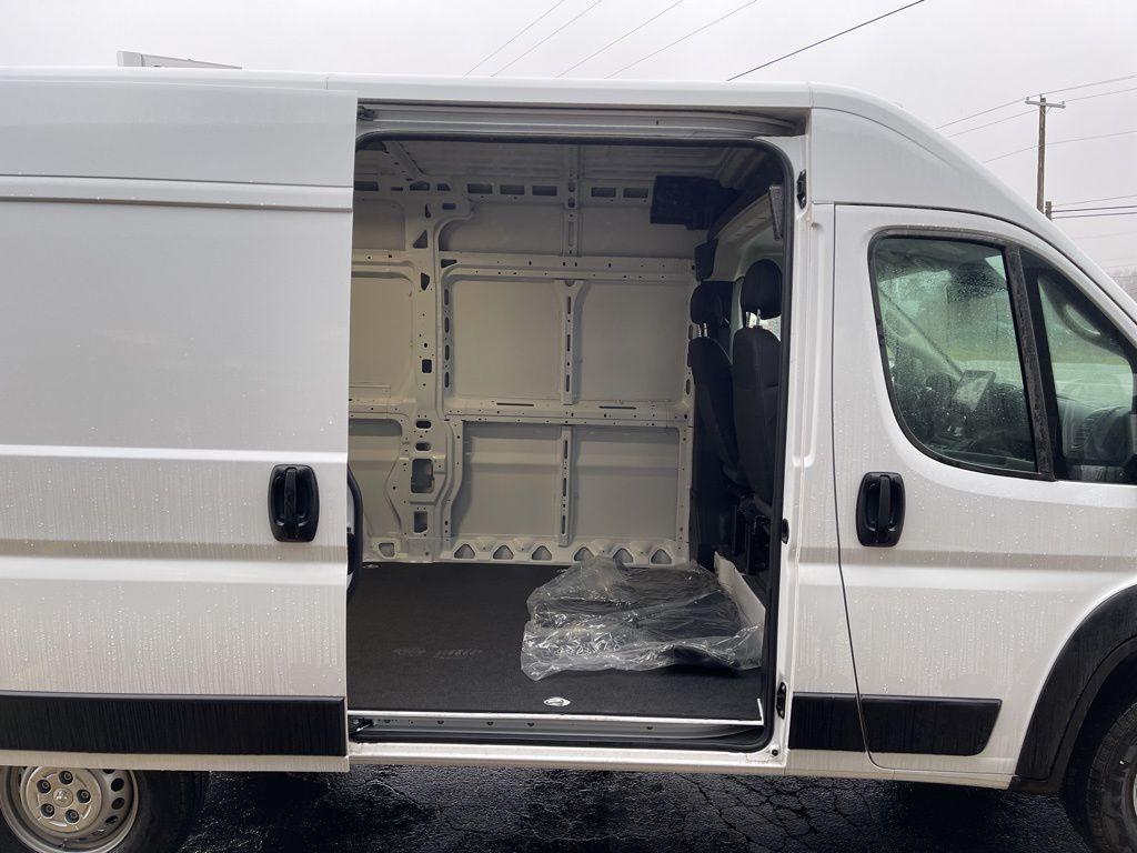 new 2025 Ram ProMaster 2500 car, priced at $51,888