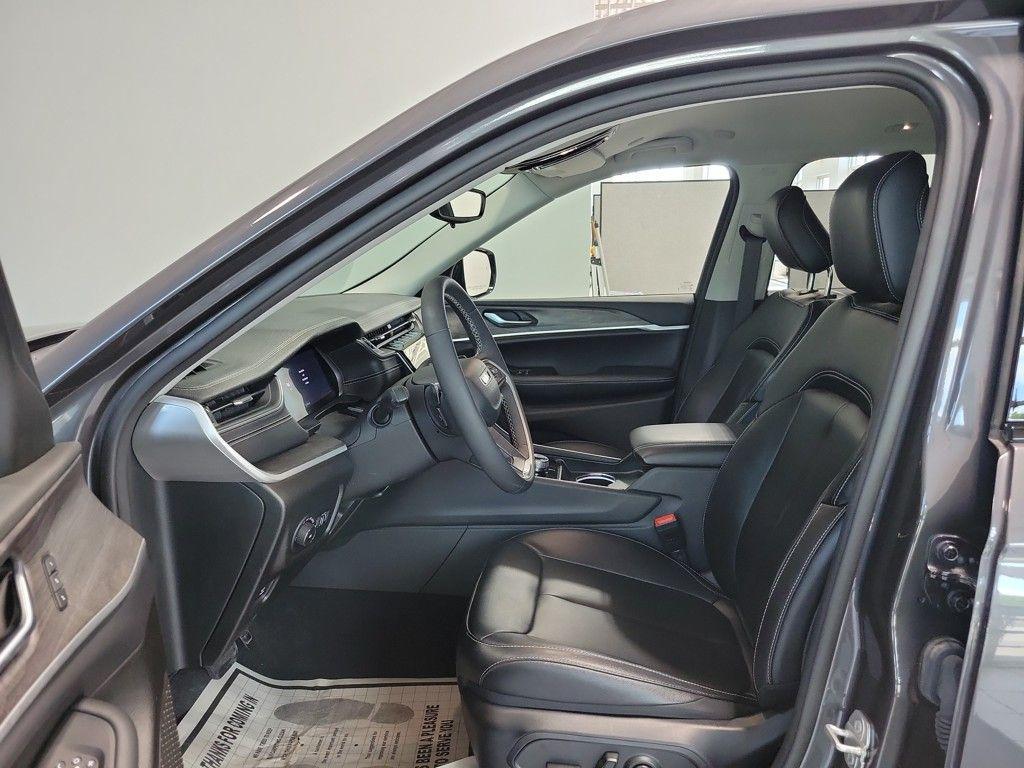used 2024 Jeep Grand Cherokee L car, priced at $36,999