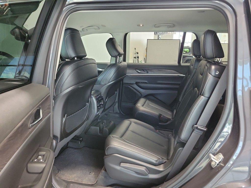 used 2024 Jeep Grand Cherokee L car, priced at $36,999