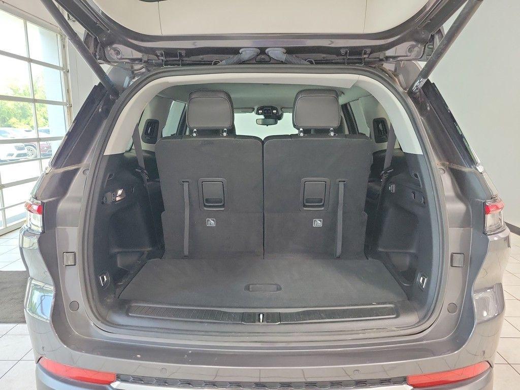 used 2024 Jeep Grand Cherokee L car, priced at $36,999