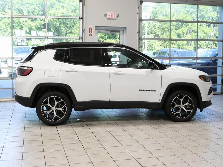 new 2024 Jeep Compass car, priced at $30,446