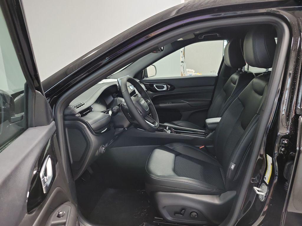 new 2026 Jeep Compass car, priced at $36,100
