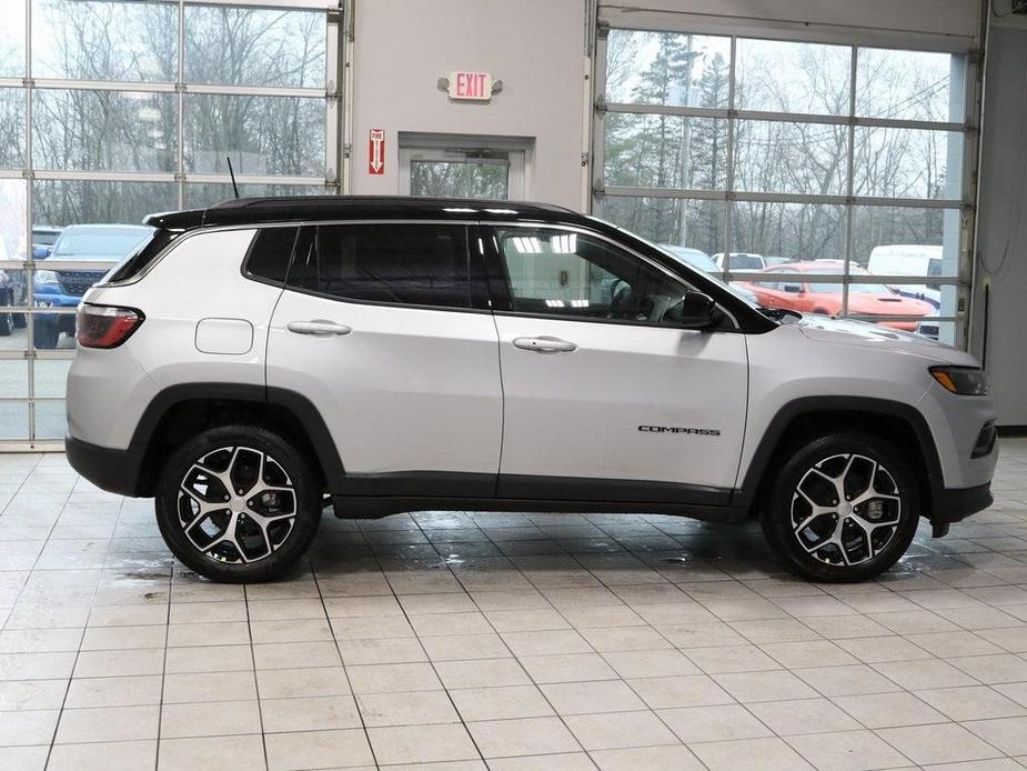 new 2024 Jeep Compass car, priced at $34,561