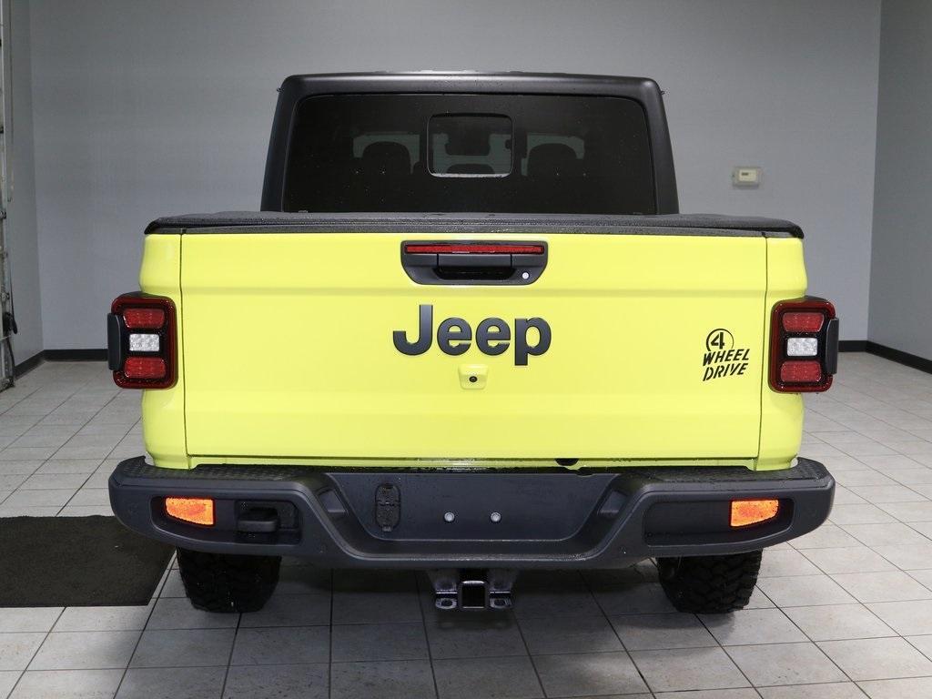 new 2024 Jeep Gladiator car, priced at $45,543