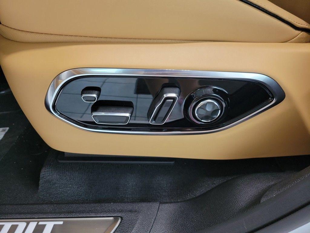 new 2025 Jeep Grand Cherokee car, priced at $63,090