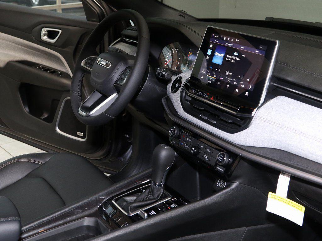 new 2024 Jeep Compass car, priced at $31,272