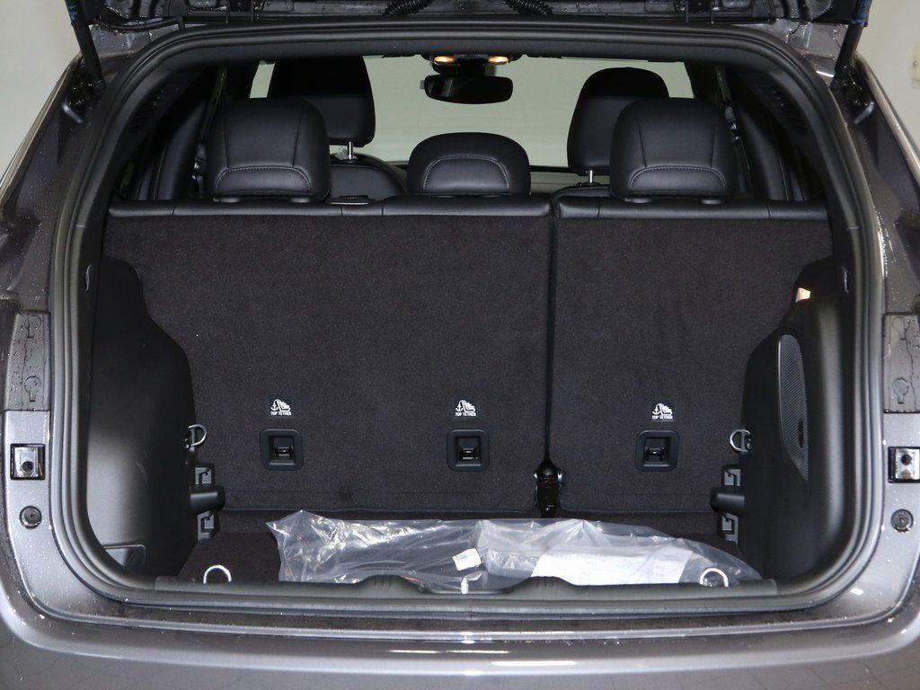 new 2024 Jeep Compass car, priced at $31,272