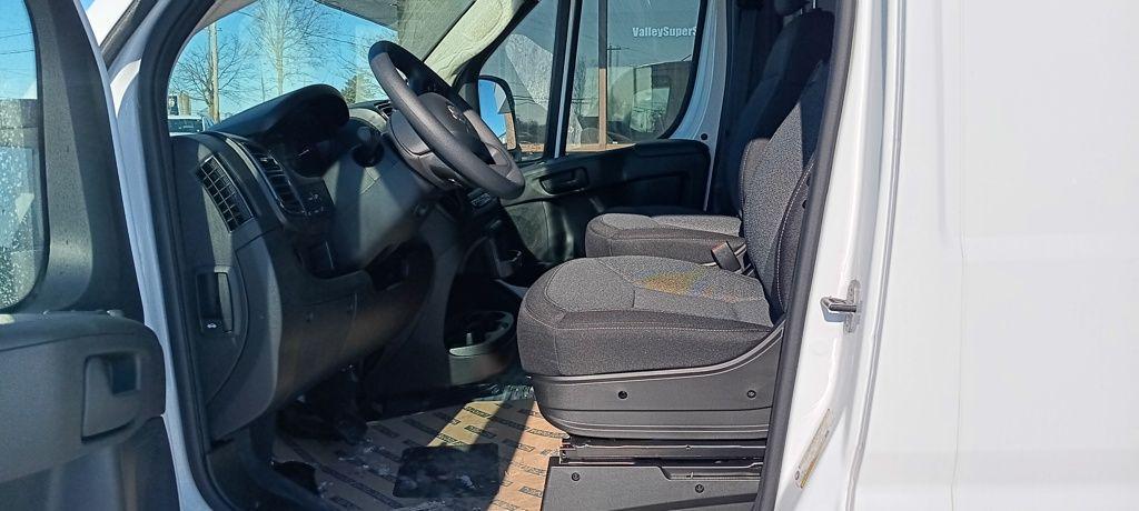 new 2024 Ram ProMaster 3500 car, priced at $44,436