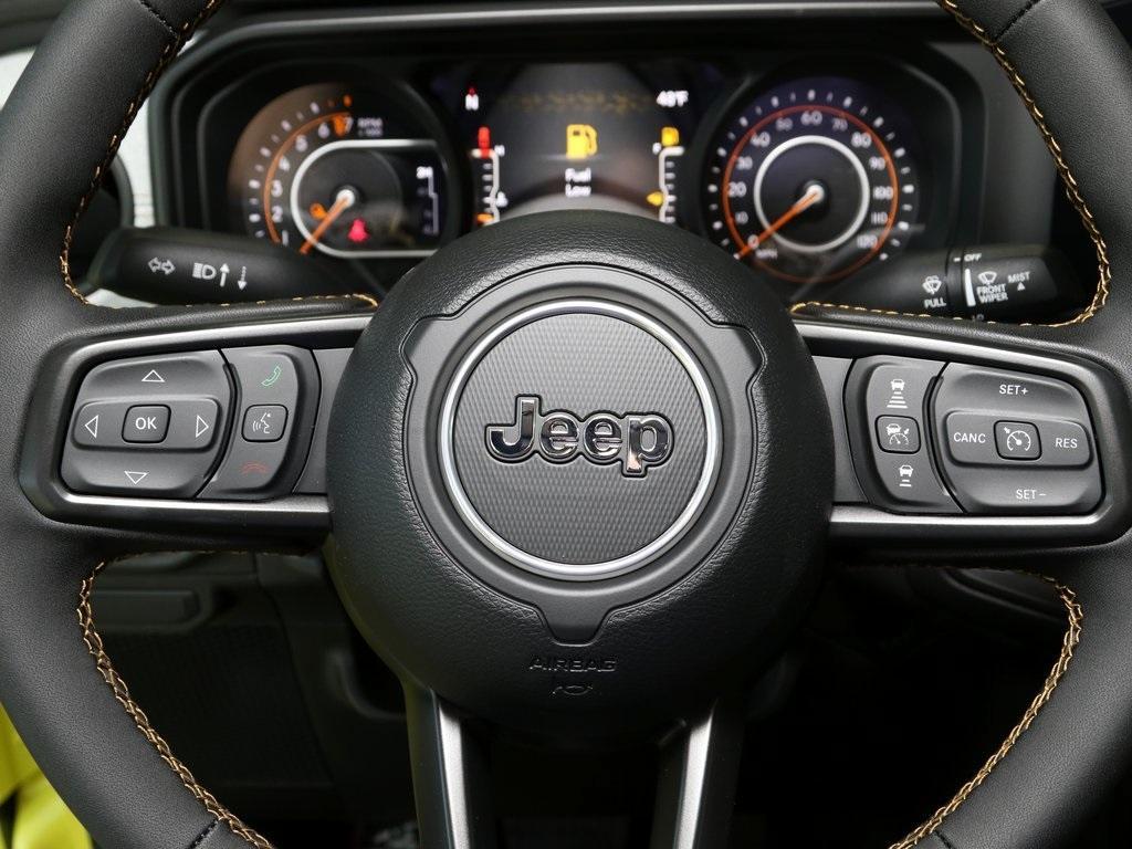 new 2024 Jeep Gladiator car, priced at $46,776