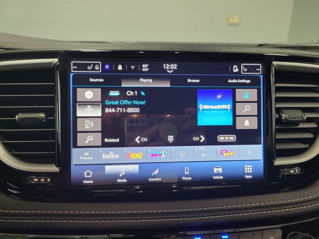 new 2025 Chrysler Pacifica car, priced at $43,114