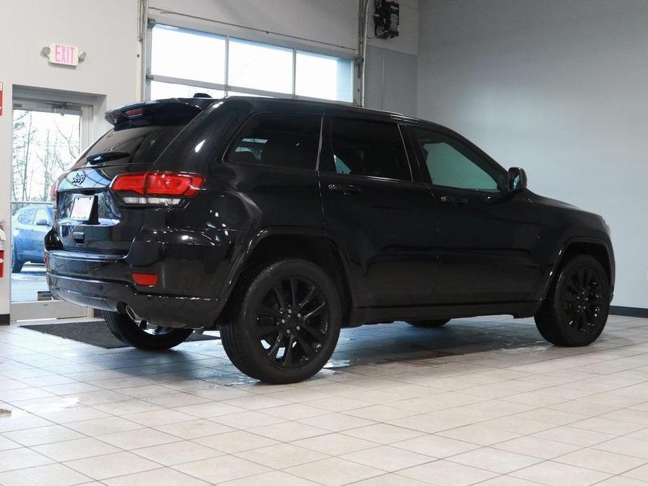 used 2018 Jeep Grand Cherokee car, priced at $17,346