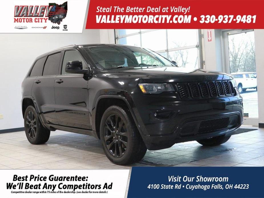 used 2018 Jeep Grand Cherokee car, priced at $17,346