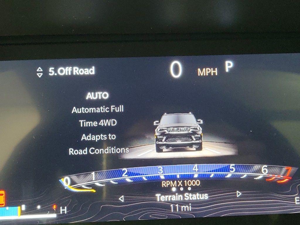 new 2025 Jeep Grand Cherokee car, priced at $47,936