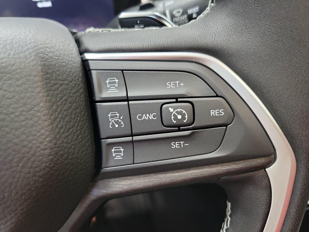 new 2025 Jeep Grand Cherokee L car, priced at $51,029