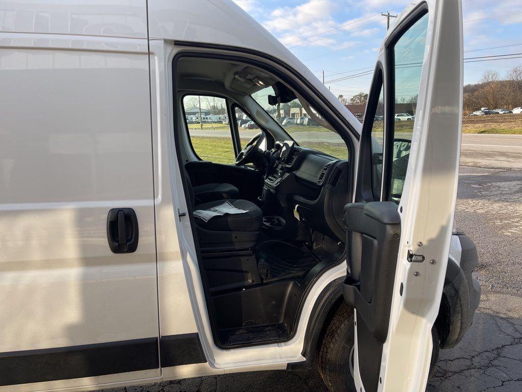 new 2025 Ram ProMaster 2500 car, priced at $51,888