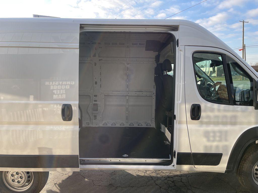 new 2025 Ram ProMaster 2500 car, priced at $51,888