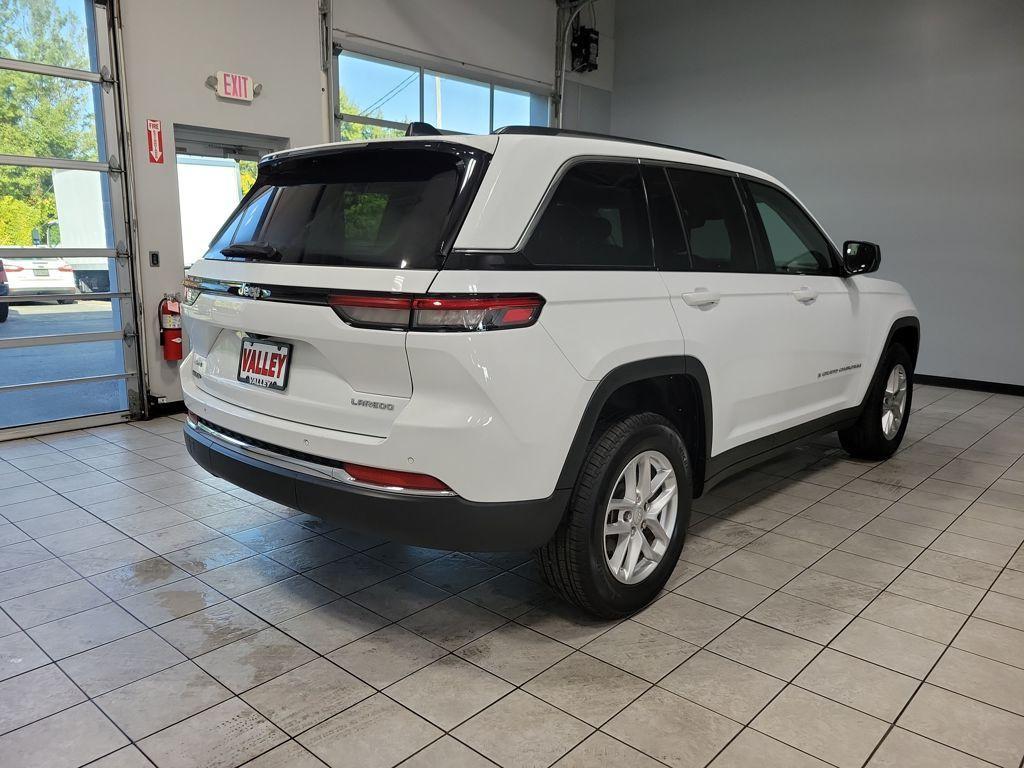 used 2024 Jeep Grand Cherokee car, priced at $33,399