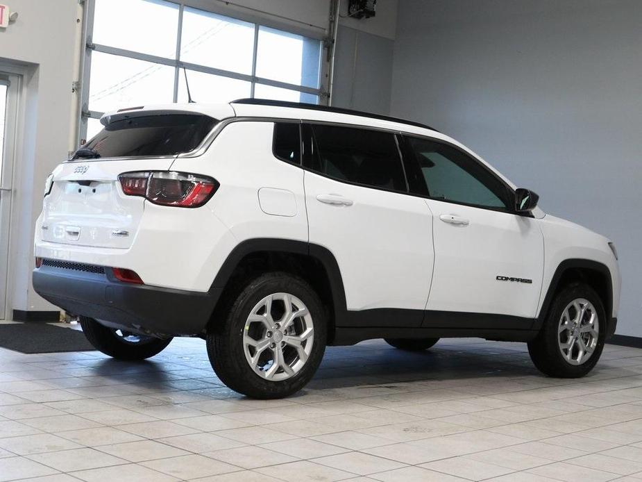 new 2024 Jeep Compass car, priced at $33,470