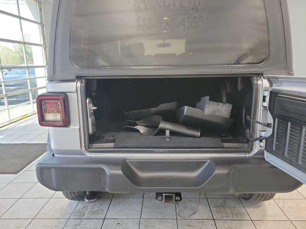 used 2018 Jeep Wrangler Unlimited car, priced at $22,206