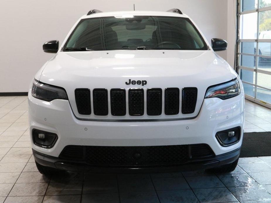 used 2023 Jeep Cherokee car, priced at $19,600