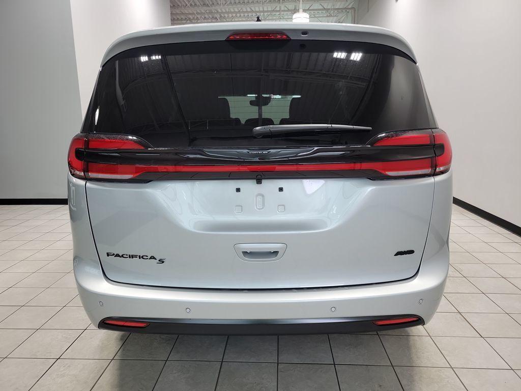 new 2026 Chrysler Pacifica car, priced at $47,800