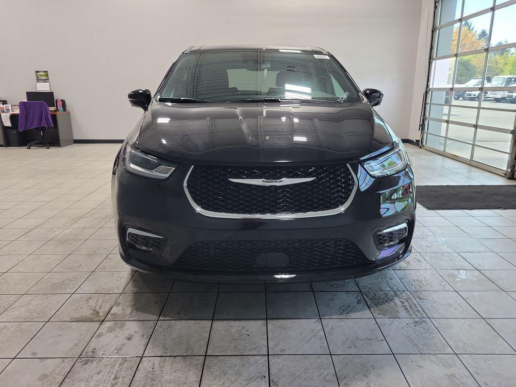 new 2026 Chrysler Pacifica car, priced at $43,490