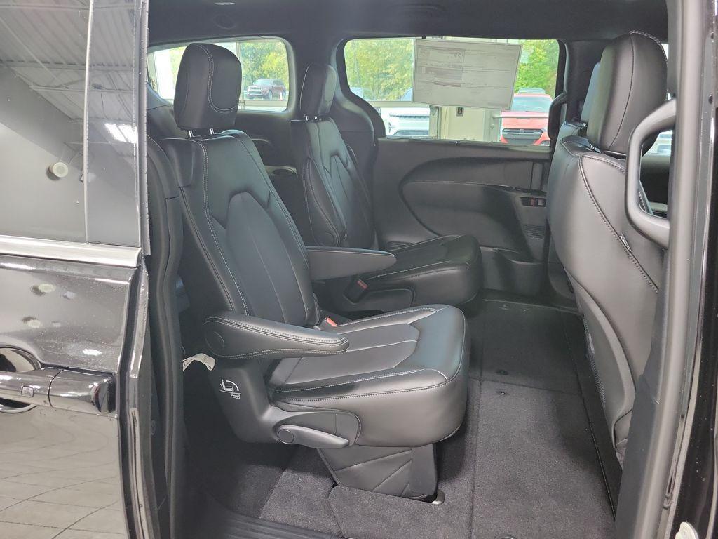 new 2026 Chrysler Pacifica car, priced at $43,490