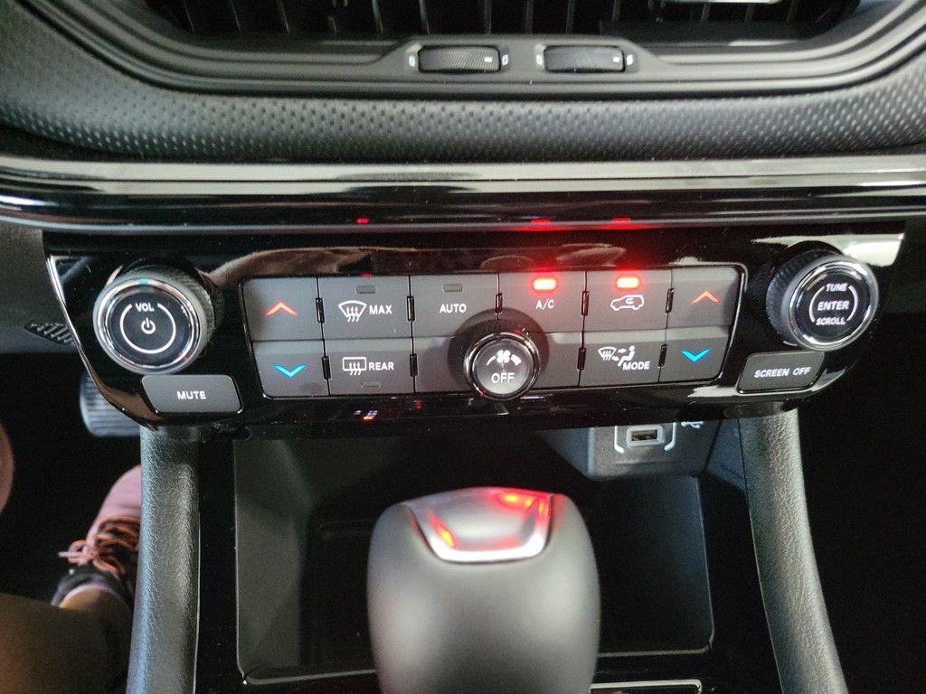 new 2025 Jeep Compass car, priced at $32,805
