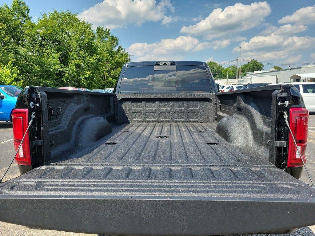 new 2025 Ram 2500 car, priced at $72,274