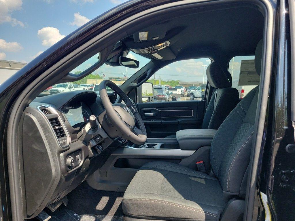 new 2025 Ram 2500 car, priced at $72,274