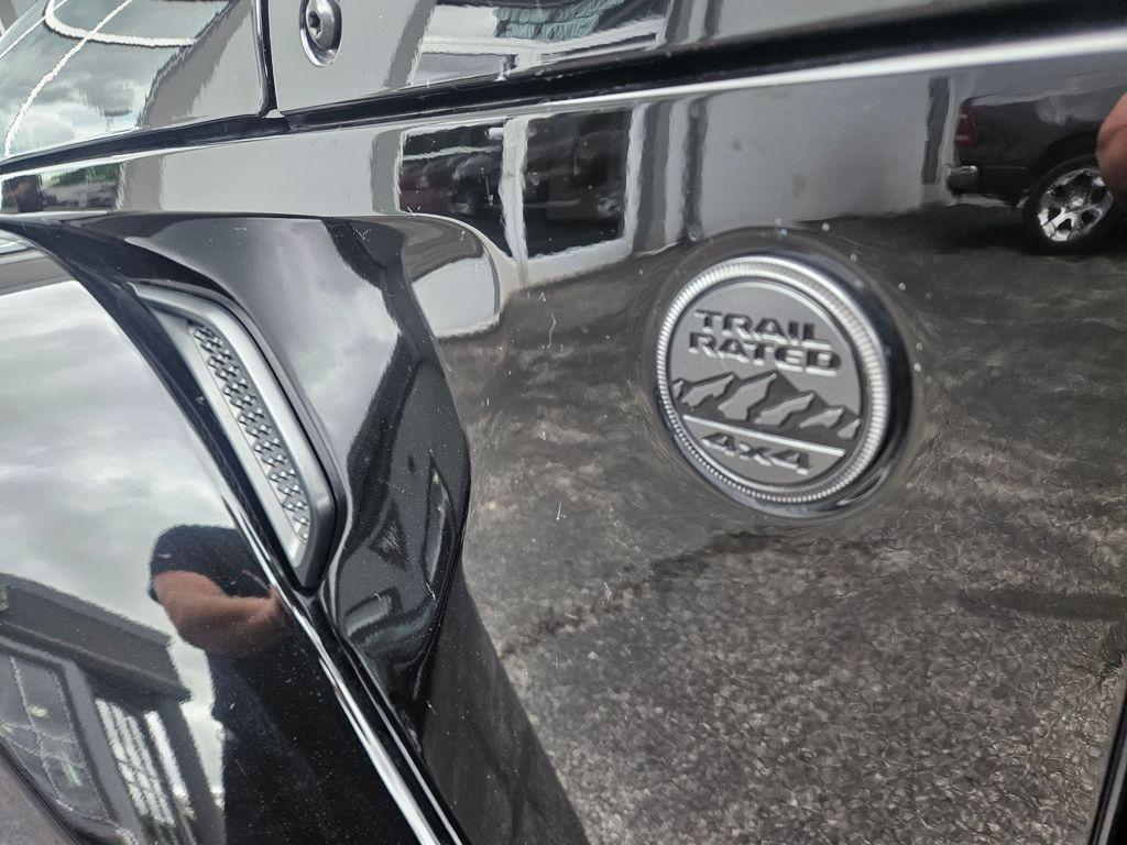 used 2023 Jeep Gladiator car, priced at $40,000