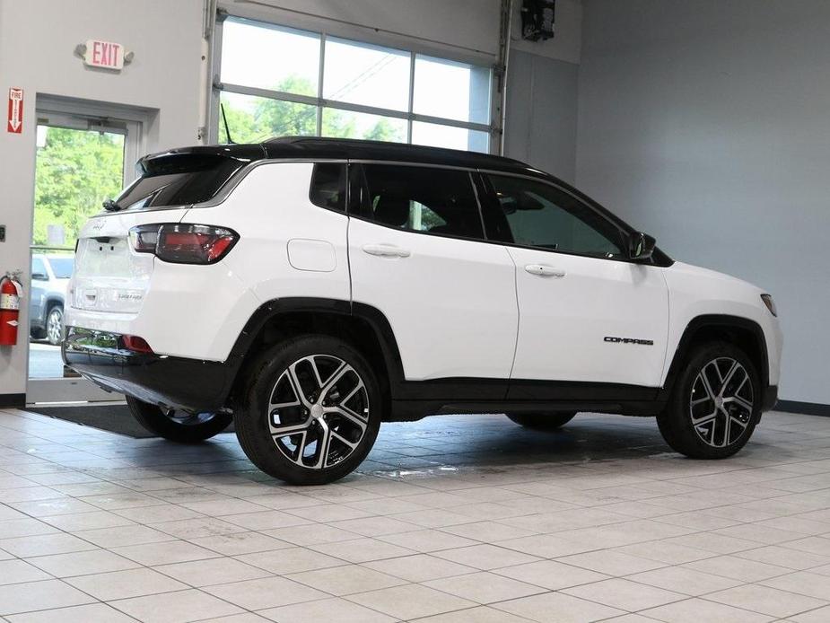 new 2024 Jeep Compass car, priced at $37,717