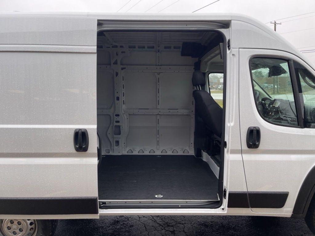new 2025 Ram ProMaster 2500 car, priced at $52,450