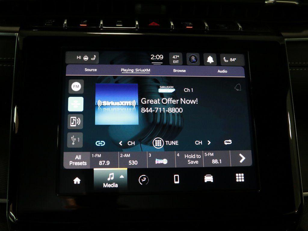 new 2025 Jeep Grand Cherokee car, priced at $43,237