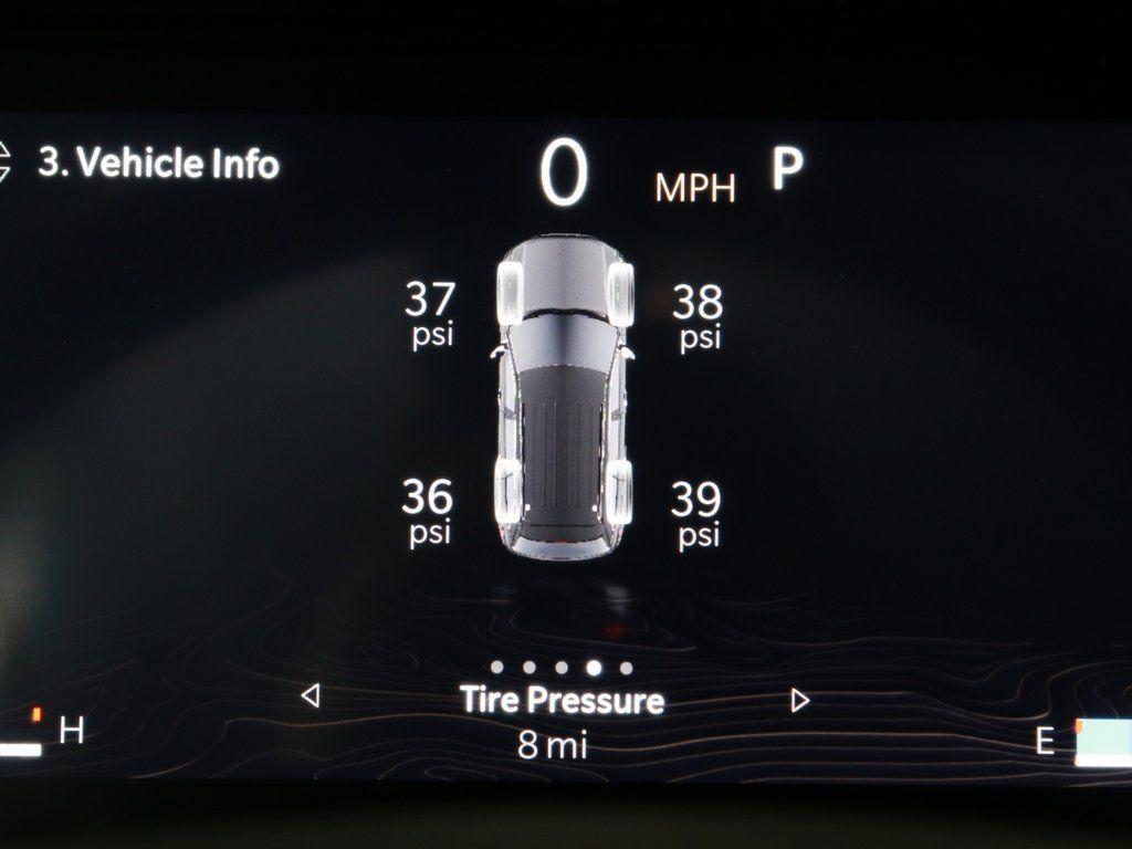 new 2025 Jeep Grand Cherokee car, priced at $43,237