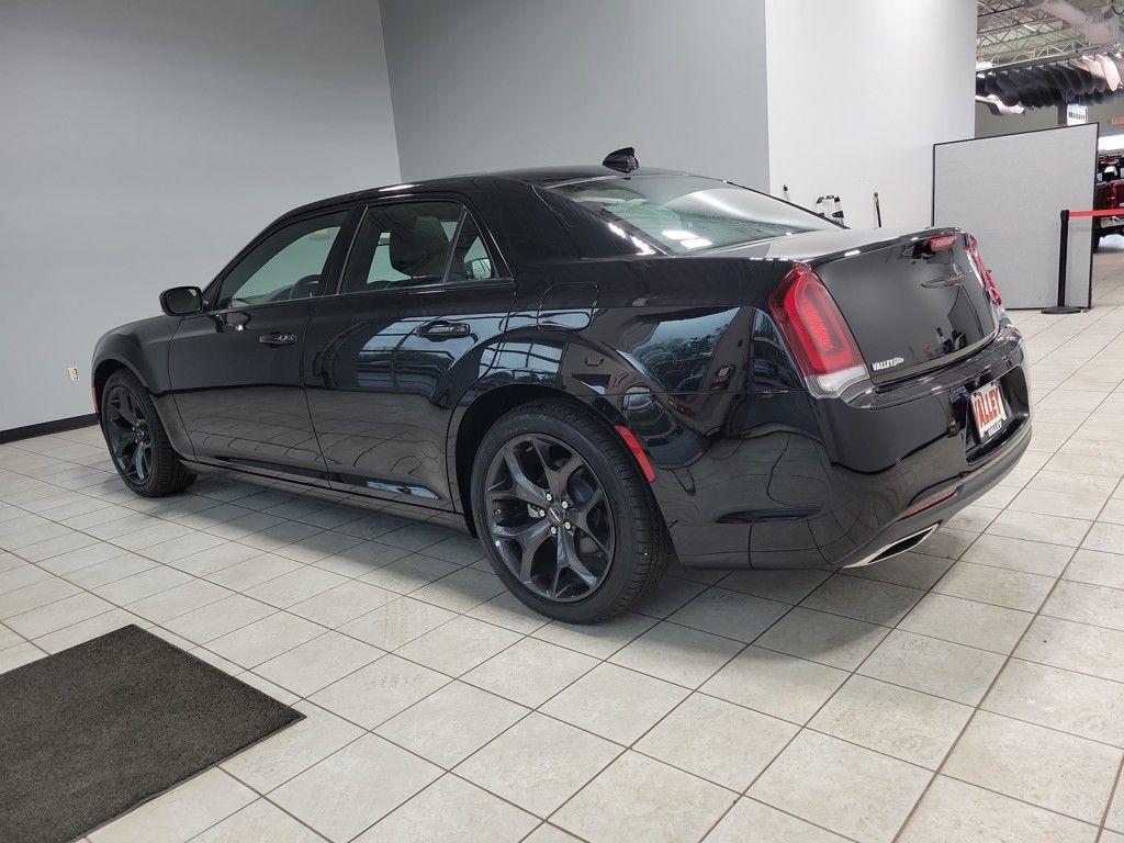 new 2023 Chrysler 300 car, priced at $41,305