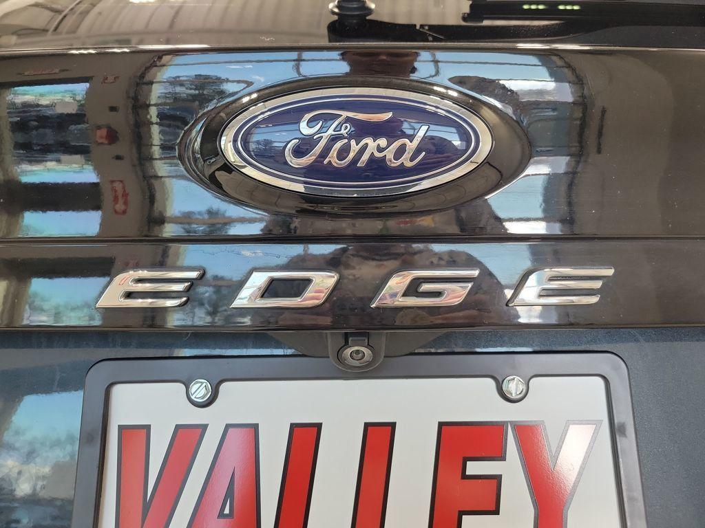 used 2022 Ford Edge car, priced at $23,499