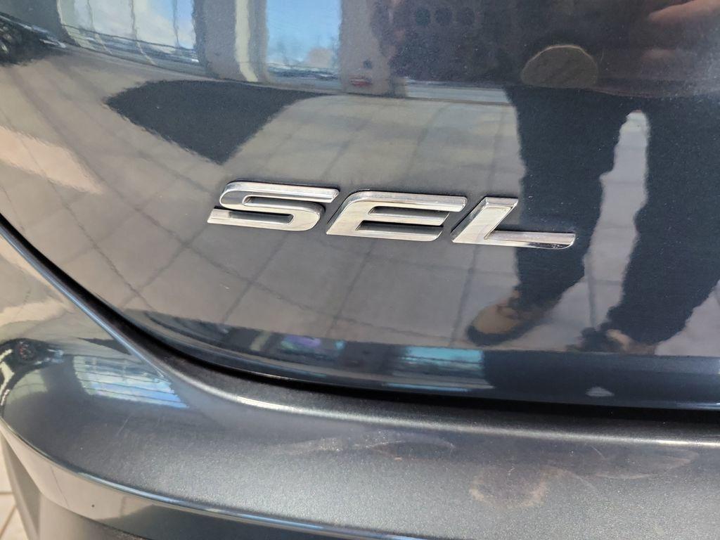 used 2022 Ford Edge car, priced at $23,499