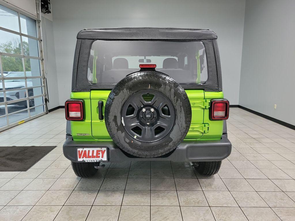 new 2026 Jeep Wrangler car, priced at $38,875