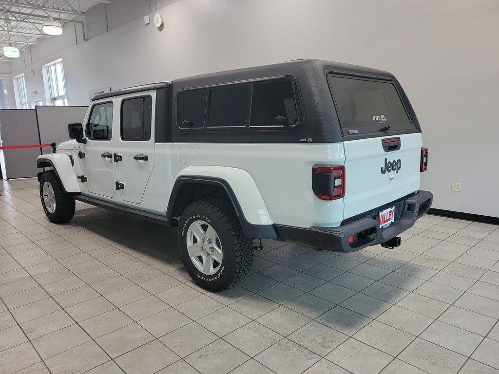 used 2022 Jeep Gladiator car, priced at $33,000