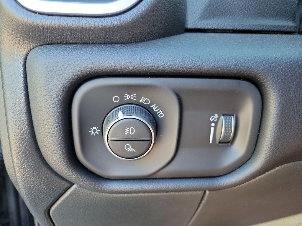 new 2025 Ram 2500 car, priced at $58,634