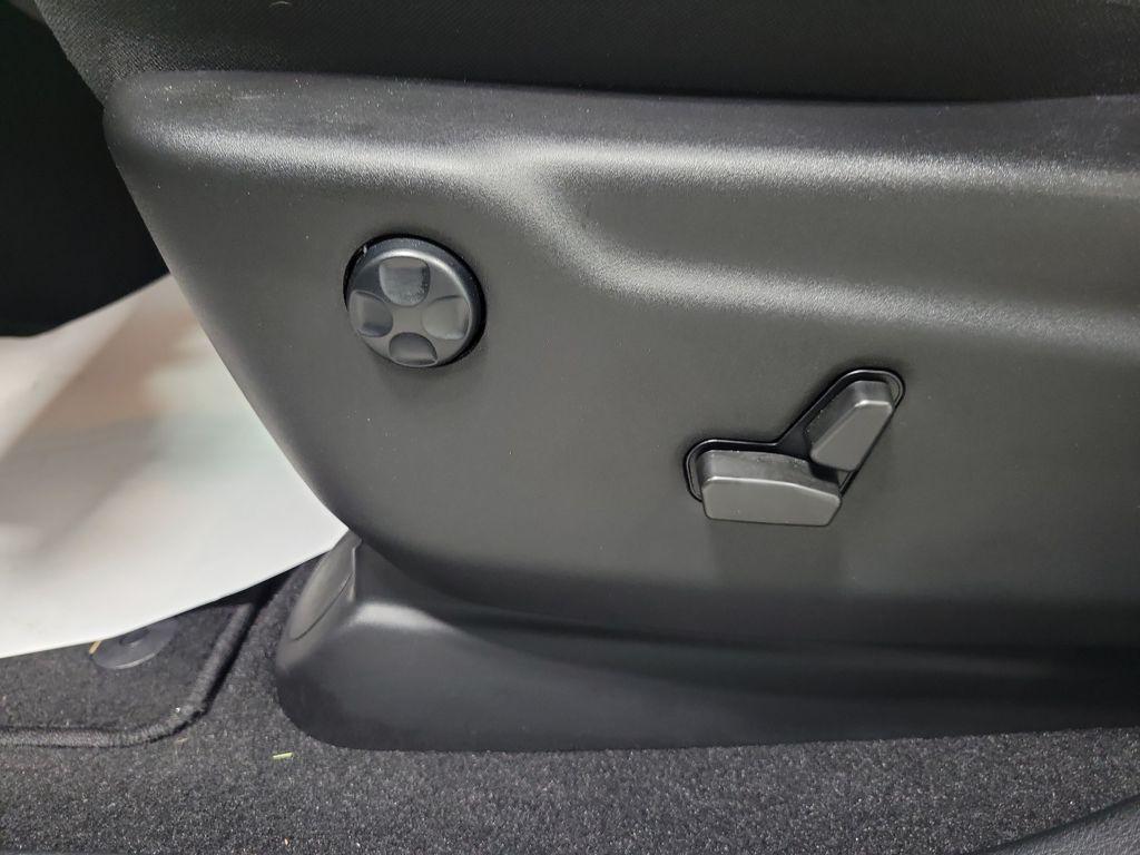 used 2022 Dodge Durango car, priced at $31,999