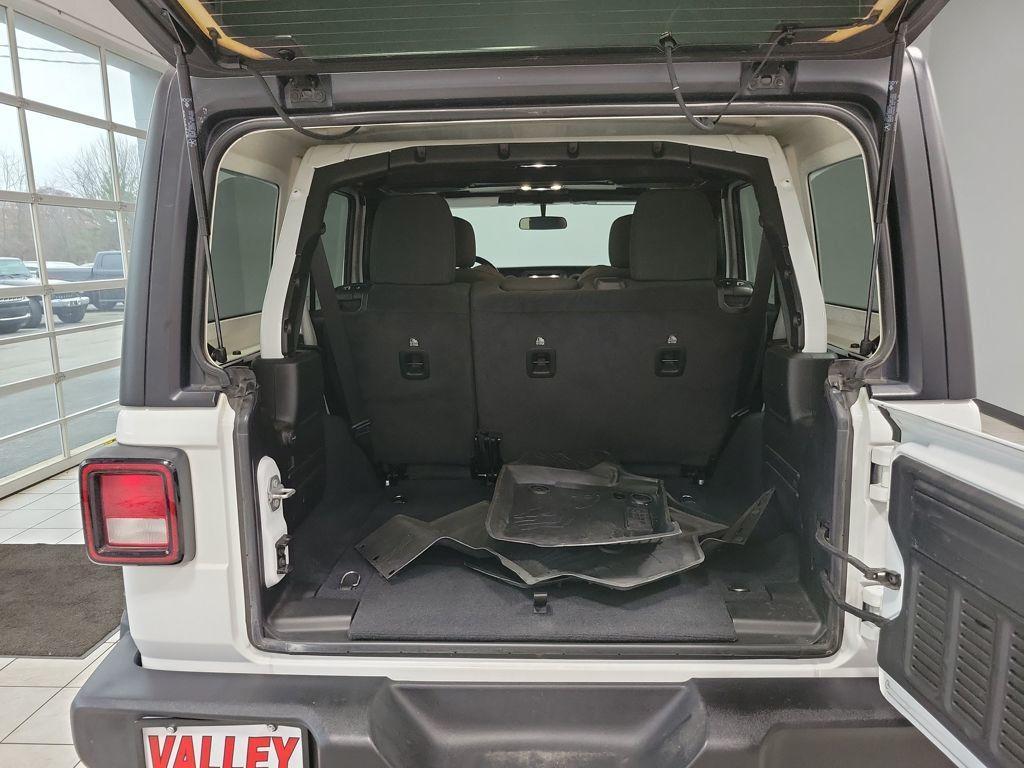 used 2022 Jeep Wrangler Unlimited car, priced at $29,999