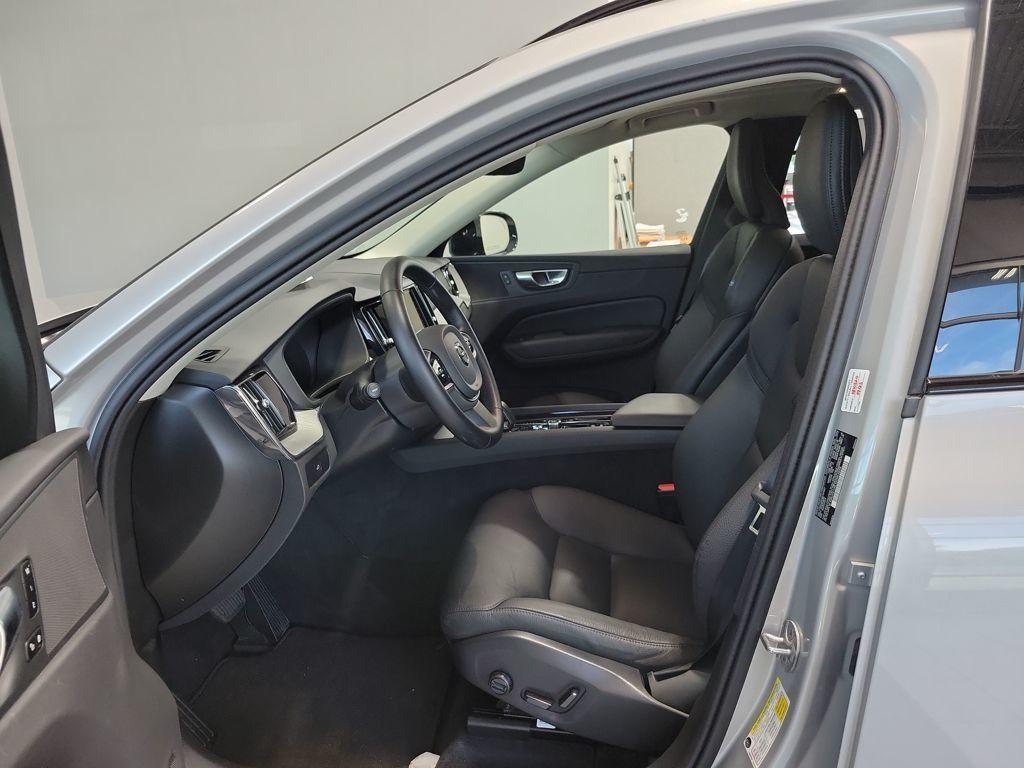 used 2025 Volvo XC60 car, priced at $36,999