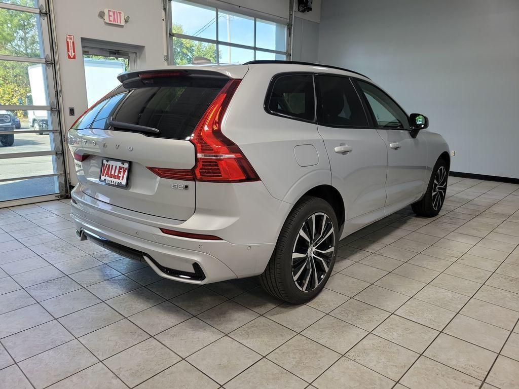 used 2025 Volvo XC60 car, priced at $36,999