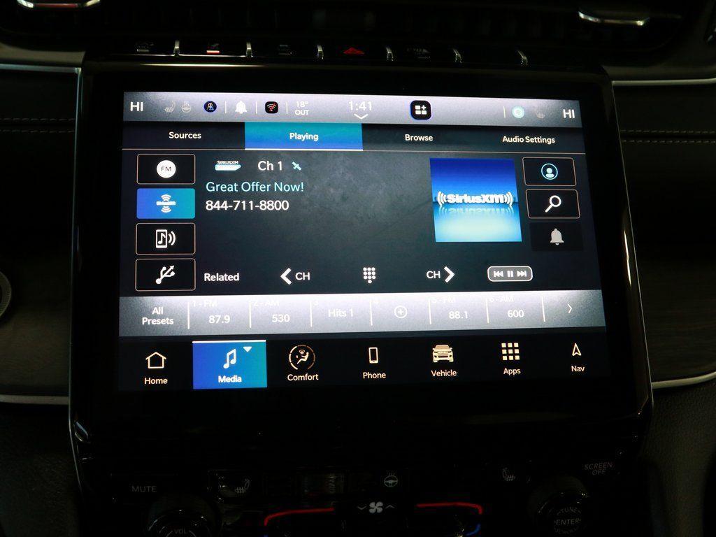 new 2025 Jeep Grand Cherokee car, priced at $46,737