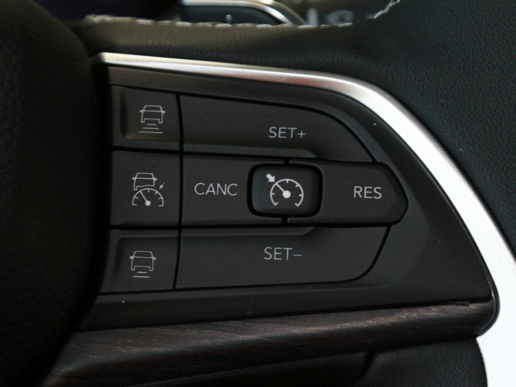 new 2025 Jeep Grand Cherokee car, priced at $47,237