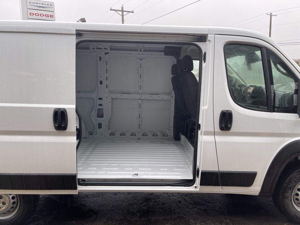 new 2025 Ram ProMaster 2500 car, priced at $49,305